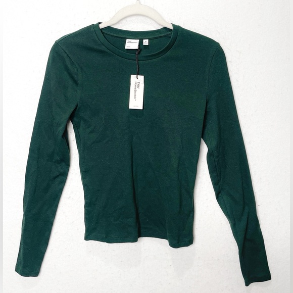 Aritzia TNA HomeStretch Ribbed Cotton Crewneck Long Sleeve Shirt Scarab Green - Picture 4 of 10